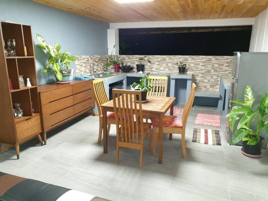 Apartamento Ohana Location Ravissant Appart Spacieux Parking Gratuit A Uturoa Exterior foto